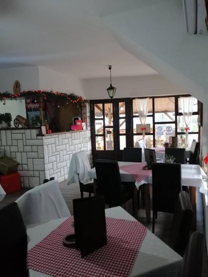 Restoran,,Vuk,, Trsic Bed & Breakfast Екстериор снимка