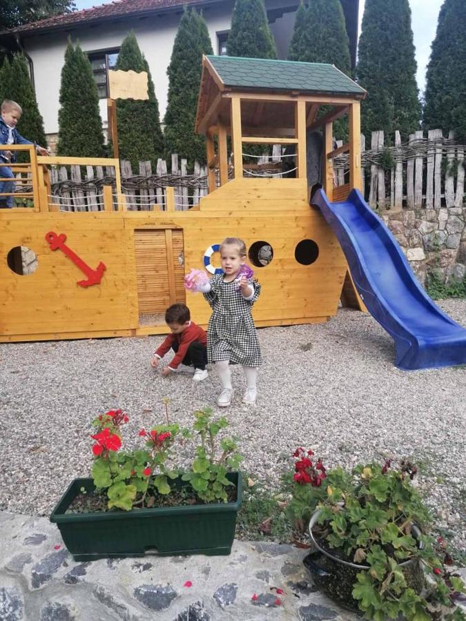 Restoran,,Vuk,, Trsic Bed & Breakfast Екстериор снимка